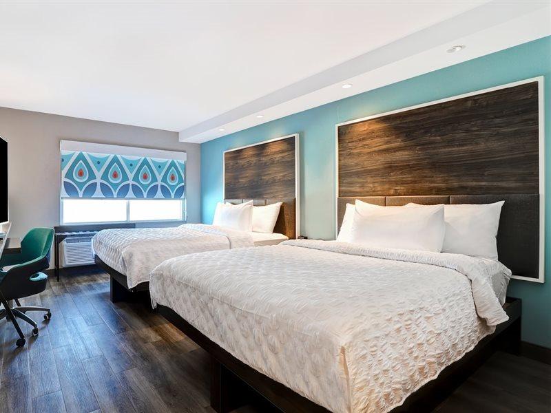 Tru By Hilton Edmonton Windermere Eksteriør billede